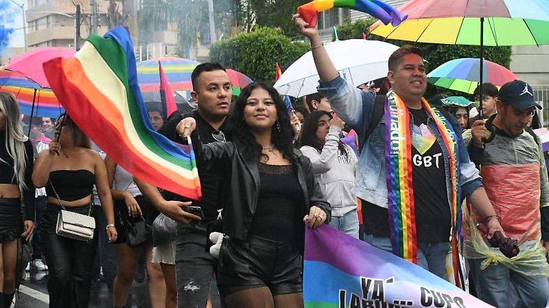 desfile-Pride-2025